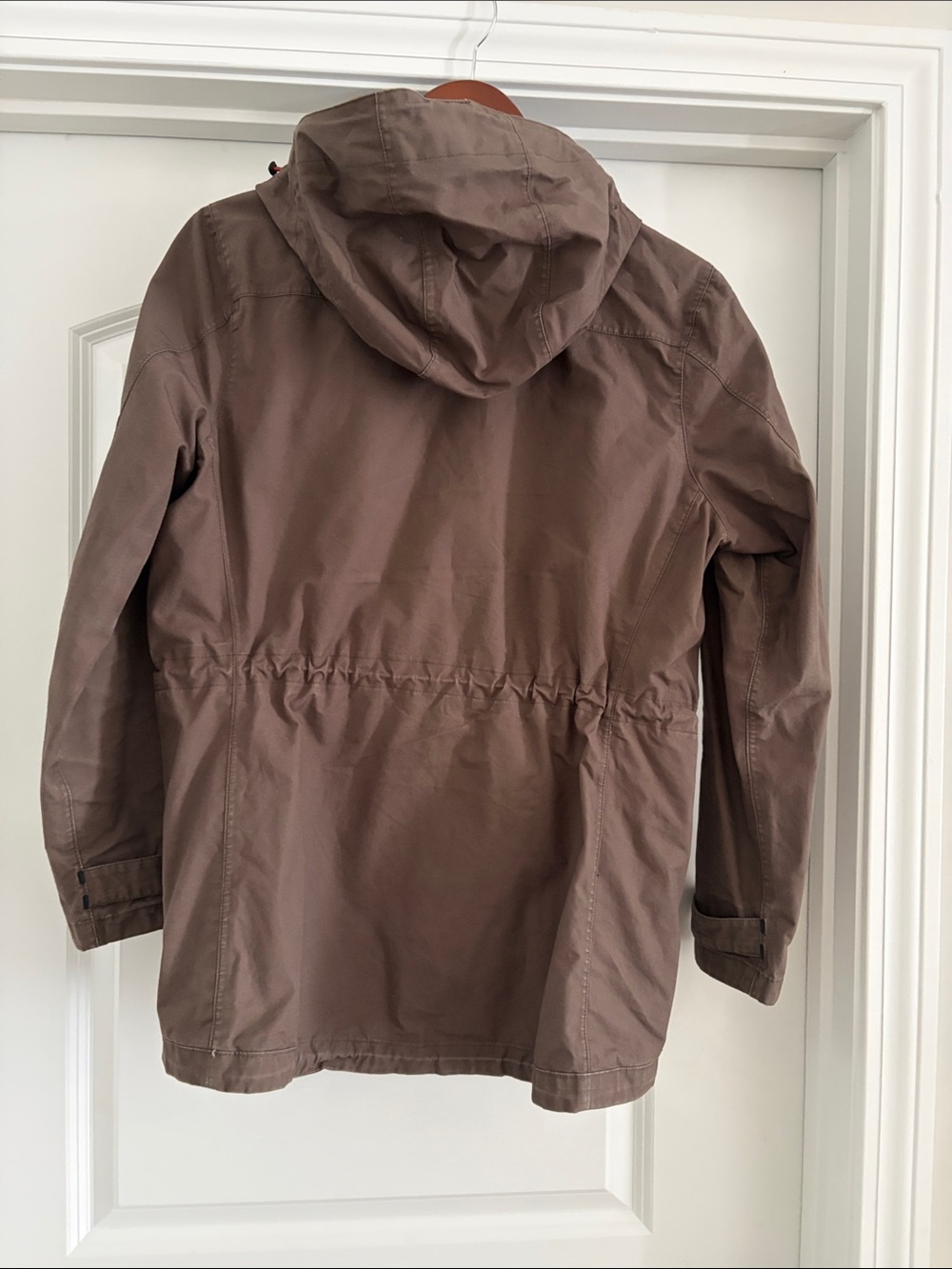 Women’s Jacket Subcategory Identification - Picture 4 of 4